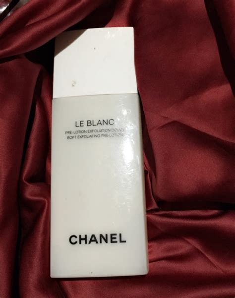 chanel le blanc soft exfoliating pre lotion review|Chanel water based serum.